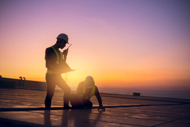 Best Flat Roof Repair Services  in Laurinburg, NC